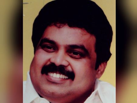 மீண்டும் களம் காணும் கேபிபி சாமி... திருவள்ளூர் மாவட்ட திமுக வேட்பாளர்கள் பயோடேட்டா