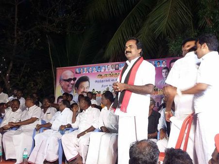 செயல்வீரர் கூட்டத்தையே மாநாடு போல நடத்திய திமுக வேட்பாளர்.. மிரண்டு போன பெருந்தலைகள்!