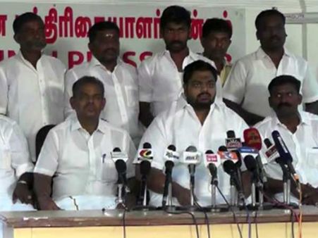 நடிகர் கார்த்திக்கின் கட்சி உடைந்து புதிய கட்சி உதயம்: வீடியோ