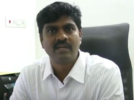 இவங்கள எல்லாம் பாத்தா வயிறு எரியுதுண்ணே!- நடிகர் குமரனின் ஆதங்கம்