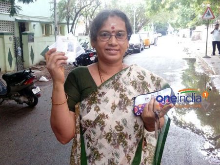 வாக்களித்தோருக்கு அன்பளிப்பு.. ஆசைகாட்டும் தேர்தல் ஆணையம்