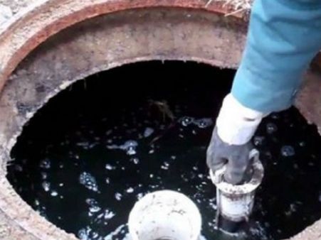 நெய்வேலியில் விஷவாயு தாக்கி 2 பேர் பலி... கழிவு நீர் தொட்டியை சுத்தம் செய்தபோது விபரீதம்