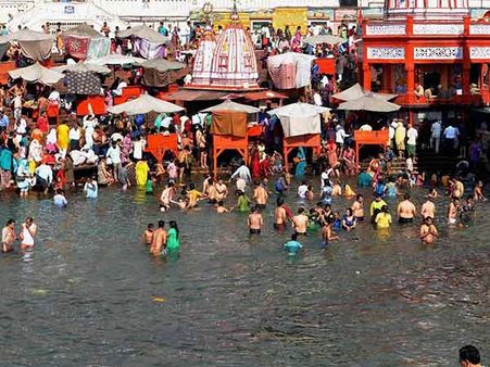 வீட்டிற்கு பார்சலில் வருகிறது கங்கை புனித நீர்... தபால்துறை புதிய திட்டம்