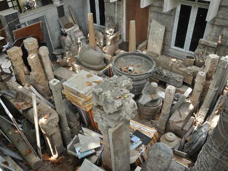 சிலை பதுக்கிய தீனதயாளன் எங்கே.. அடிக்கடி வந்த நடிகை யார்?... பரபரப்பாகும் சிலை திருட்டு வழக்கு!