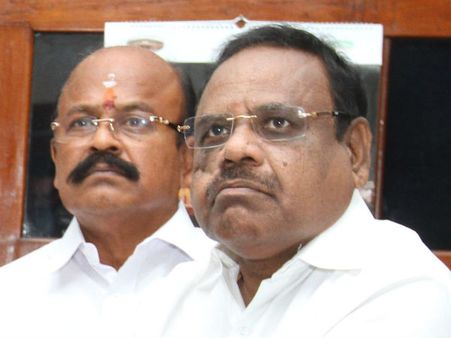 15வது சட்டசபை சபாநாயகரானார் தனபால்: முதல்வர் ஜெ., எதிர்கட்சித்தலைவர் ஸ்டாலின் வாழ்த்து