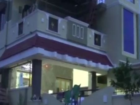 அவிநாசி முன்னாள் எம்.எல்.ஏ வீட்டில் மர்ம நபர்கள் தாக்குதல்.... போலீஸ் விசாரணை - வீடியோ