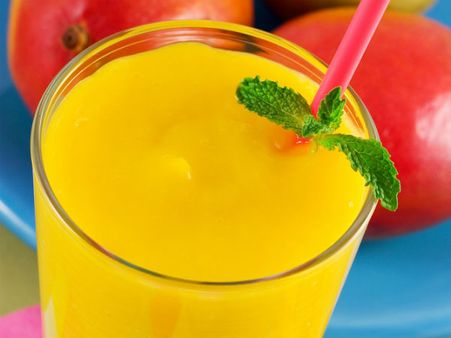 மாம்பழ ஜூஸ் குடித்த 3 குழந்தைகளுக்கு உடல்நலக் குறைவு... ஐசியுவில் அனுமதி