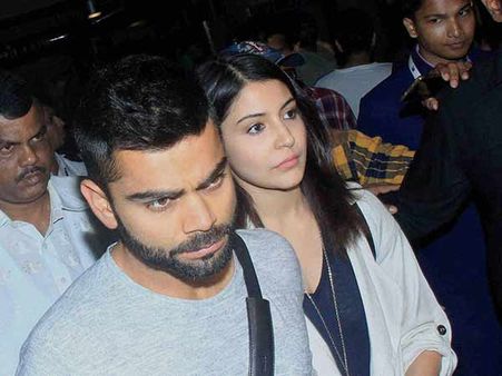 காதலை புதுப்பித்த கையோடு அடுத்த கட்டத்திற்கு செல்லும் கோஹ்லி, அனுஷ்கா?