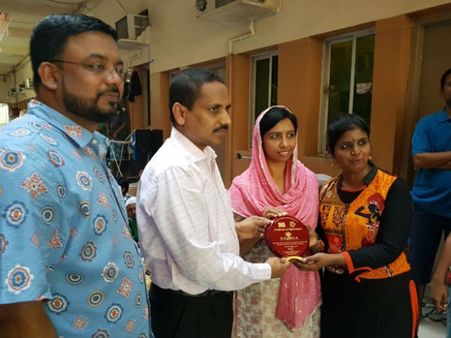 துபாயில்  ரேகா இசை மற்றும் நடன நிறுவனம் நடத்திய இஃப்தார் விருந்து 