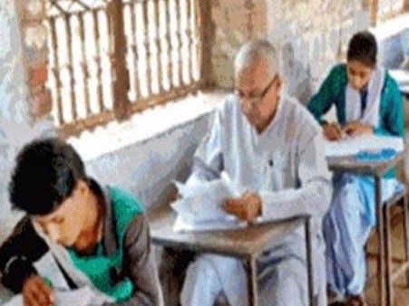 கற்பதற்கு வயது தடையில்லை..52 வயதில் 10-ம் வகுப்பு தேர்ச்சி பெற்ற மேயர்