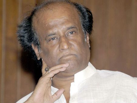 ரஜினியிடம் பணம் கேட்கும் இவர்கள் உண்மையிலேயே விவசாயிகளா?