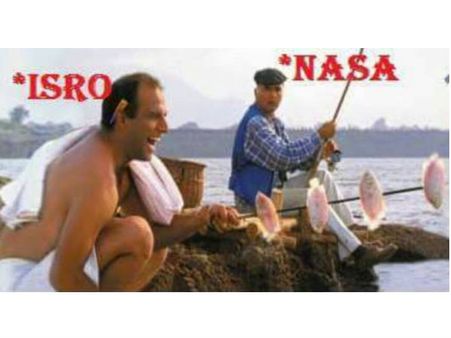 ஒரே கல்லுல நிறைய மாங்கா... மீம்ஸ் போட்டு நாசாவைக் கலாய்க்கும் நெட்டிசன்கள்