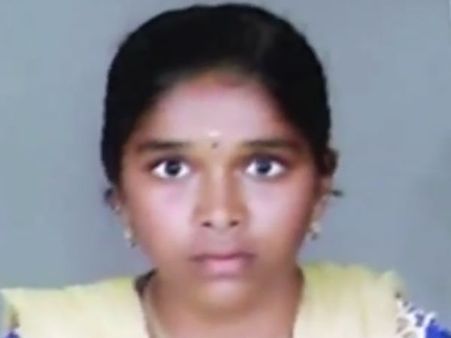 குன்னூர் கல்லூரி மாணவி தற்கொலைக்கு ராகிங் தான் காரணம்... பெற்றோர் புகார் - வீடியோ