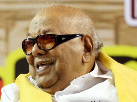 பெருமாள்முருகன் விவகாரம்...தமிழக அரசு மீதான உயர்நீதிமன்ற விமர்சனத்துக்கு கருணாநிதி வரவேற்பு