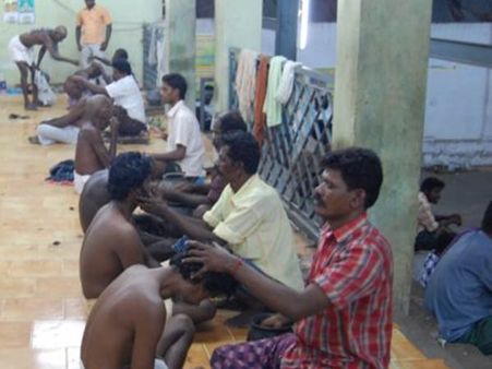 இருக்கன்குடி மாரியம்மன் கோயிலுக்கு பக்தர்கள் செலுத்திய காணிக்கை முடி திருட்டு.. ரூ.1 கோடி மதிப்பு