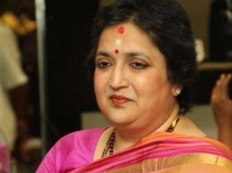 கோச்சடையான் விவகாரம்: லதா ரஜினிகாந்துக்கு சுப்ரீம் கோர்ட் நோட்டீஸ்