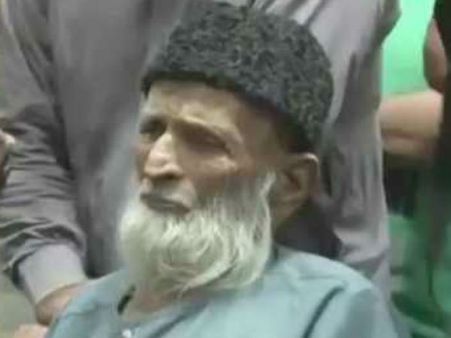 பாகிஸ்தானின் 'தந்தை தெரசா' ஈதி மரணம்.. மக்கள் கண்ணீர் அஞ்சலி.. ராணுவ மரியாதையுடன் உடல் அடக்கம்