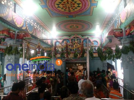 ஆடி செவ்வாய், பவுர்ணமி... அம்மன் ஆலயங்களில் குவிந்த பக்தர்கள் கூட்டம்