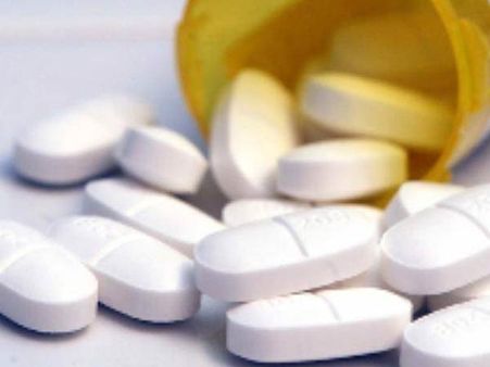 இன்ஸ்பெக்டருடன் சண்டை.. 23 பாராசிட்டமால் மாத்திரைகளை விழுங்கிய பெண் கான்ஸ்டபிள்