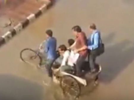 இந்த ரிக்ஷாக்காரர் செய்ததில் தப்பே இல்லை.. நீங்க என்ன சொல்றீங்க?