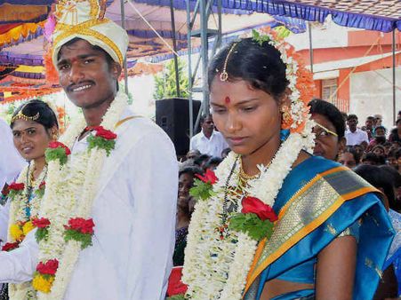 இனிமேல் ஏழை மணப்பெண்களுக்கு 8 கிராம் தாலி ஈஸியாக கிடைக்கும்.. ரூ.703.16 கோடி ஒதுக்கீடு