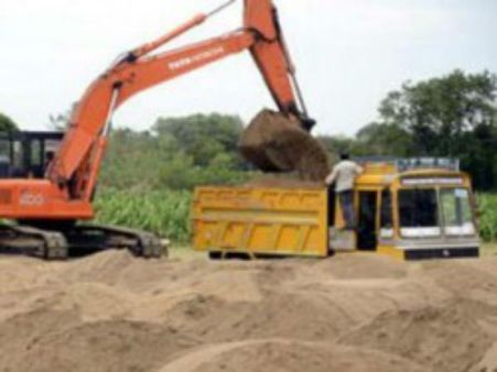 டாமின் மூலம் தாது மணல் விற்பனை: நிதித்துறை செயலர் சண்முகம் ஐ.ஏ.எஸ்