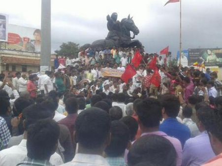 காவிரியில் தமிழகத்தை வஞ்சிக்கும் கர்நாடகா மகதாயி நதியில் குடிநீர் கேட்டு கதறுகிறது...