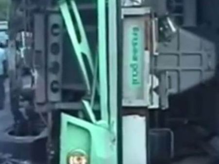 திருச்சியில் அரசு பேருந்துகள் நேருக்கு நேர் மோதி விபத்து: டிரைவர் பலி -14 பேர் படுகாயம்