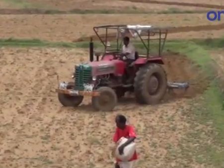  சிவகங்கை: தொடர் மழையால் விவசாயப் பணிகள் மும்முரம் - வீடியோ