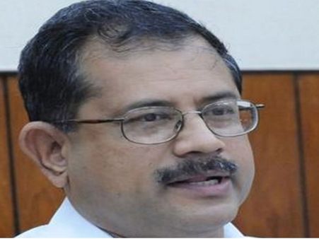 தமிழக முன்னாள் தலைமை செயலாளர் ஞானதேசிகன் திடீர் சஸ்பெண்ட் !