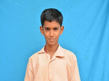 எனது மகன் இறந்தும் வாழ்ந்து கொண்டிருக்கிறான்..... மூளைச் சாவு அடைந்த சிறுவனின் தாய்