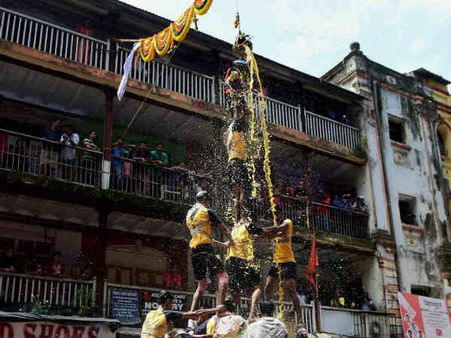 ஜென்மாஷ்டமி: சென்னை பெருமாள் ஆலயங்களில் கிருஷ்ண ஜெயந்தி விழா- ஸ்ரீரங்கத்தில் உறியடி