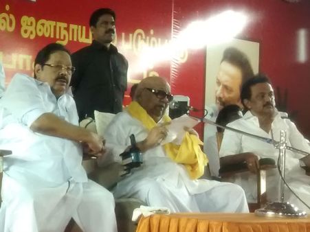 அறைகூவலுக்கு திமுக பயப்பட்டதில்லை.. பொதுக்கூட்டத்தில் ஜெயலலிதாவுக்கு, கருணாநிதி பதிலடி