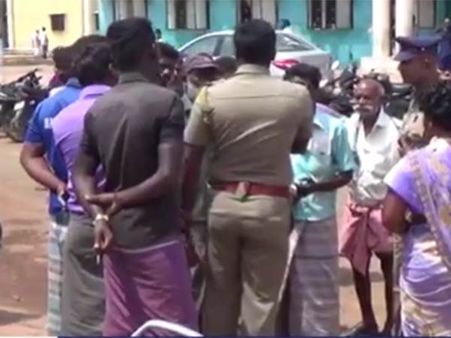 மருத்துவர்கள் அலட்சியம், சிவகங்கை அரசு மருத்துவமனை முற்றுகை - வீடியோ