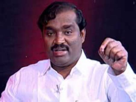 சேலம் இரும்பாலையை தனியாருக்கு தாரை வார்ப்பதை கைவிட வேண்டும்... வேல்முருகன்