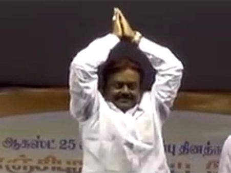 விஜயகாந்த் 65... சினிமா கலைஞர் டூ புரட்சி கலைஞர்!