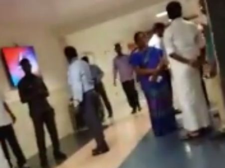 ஜெயலலிதா இந்த தளத்தில் உள்ள சிசியூவில்தான் சிகிச்சை பெறுகிறாரா?.. பரபரப்பு வீடியோ