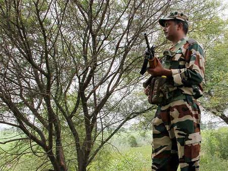 எல்லைக் கோட்டில் பாகிஸ்தான் அத்துமீறல்... இந்தியா பதிலடி #locattacck