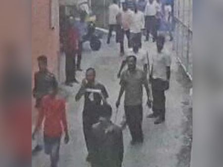 பெங்களூர் கலவரத்தின் பயங்கர பின்னணி.. நடந்தது 