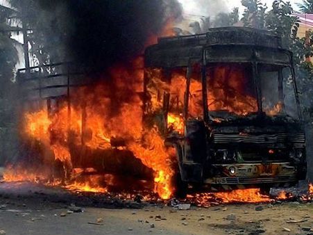 காவிரி பிரச்சனை… 1991ல் தமிழர்களுக்கு எதிரான தாக்குதல்… நீங்காத வடுவாய் நின்று தகிக்கும் நினைவுகள்