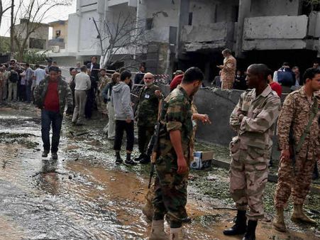 லிபியாவில் ஐஎஸ்ஐஎஸ் தீவிரவாதிகளிடம் சிக்கிய 2 இந்திய பேராசிரியர்கள்.. ஓராண்டுக்கு பிறகு மீட்பு