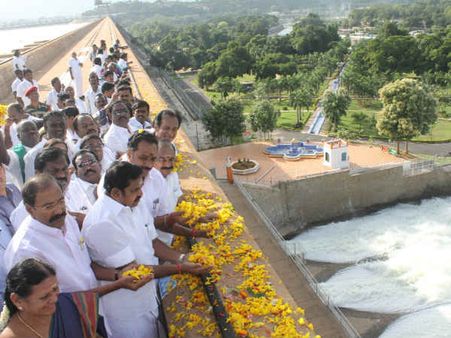 சம்பா சாகுபடிக்காக மேட்டூர் அணையில் இருந்து தண்ணீர் திறப்பு