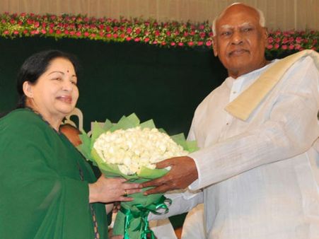 மாதம் ரூ80,000 டெலிபோன் பில்-ரூ1,00,000 கரண்ட் பில்;470 முறை விமான பயணம்... ரோசய்யாவின் செலவு இது!