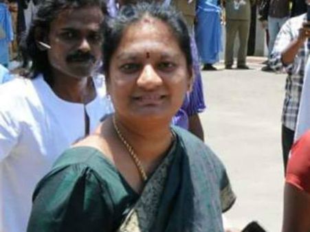 முன் ஜாமீனுக்காக போலி ஆவணங்கள்... சசிகலா புஷ்பா மீது மதுரை போலீஸ் வழக்கு!