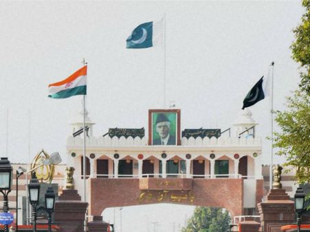 எல்லையில் பதற்றம்.. வாகா கொடி மரியாதையை இன்று ரத்து செய்தது இந்தியா