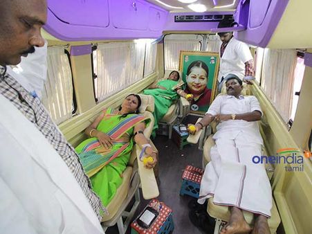 அப்பல்லோவில் 37வது நாளாக ஜெ.,: மருத்துவமனை வாசலில் ரத்ததானம்... அன்னதானம்... கணபதி பூஜை