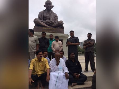 காவிரி.. உண்ணாவிரதத்தை வாபஸ் பெற்றார் முன்னாள் பிரதமர் ஹெச்.டி.தேவகௌடா