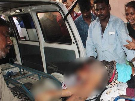 தண்ணீர் லாரி மோதி 3 மாணவிகள் பலி: தமிழக அரசுக்கு தேசிய மனித உரிமை ஆணையம் நோட்டீஸ்