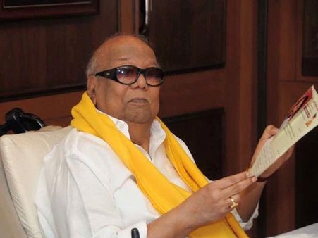 பாக். பயங்கரவாதிகள் மீது தாக்குதல் நடத்திய பிரதமர் மோடிக்கு கருணாநிதி பாராட்டு!