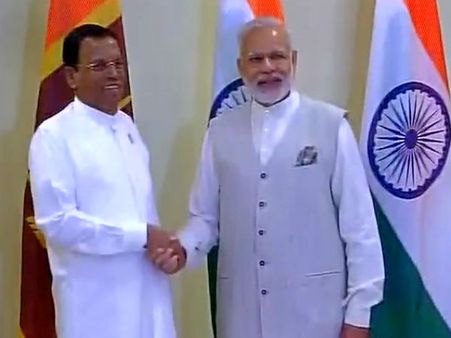 இலங்கை அதிபர் சிறிசேனாவை சந்தித்தார் மோடி.. மீனவர்கள் விவகாரம் பேசப்பட்டதா?
